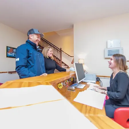 Marina לינה וארוחת בוקר