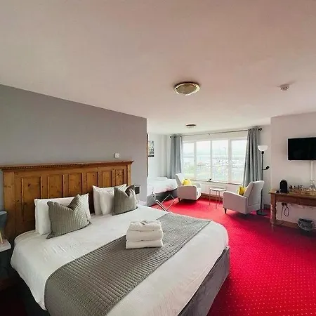 Marina 4* דינגל