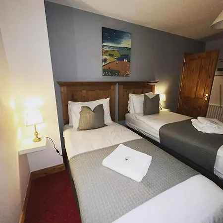 Nocleg ze śniadaniem Marina 4*