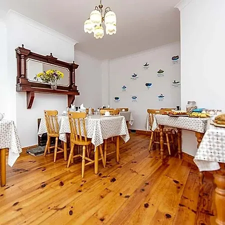 Marina Bed & Breakfast Dingle