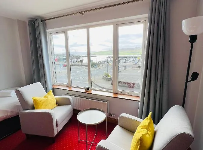 Oda ve Kahvaltı Marina